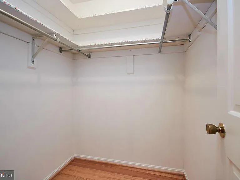 1513 Gingerwood Ct — Photo 18
