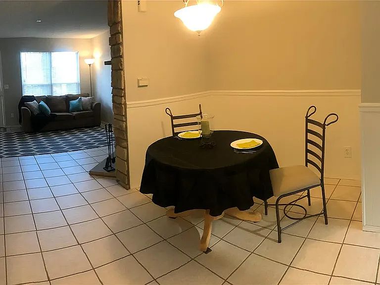 1st image of 10116 W Dartmouth Ave