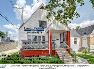 27 E Milton Ave, Hazel Park, MI 48030