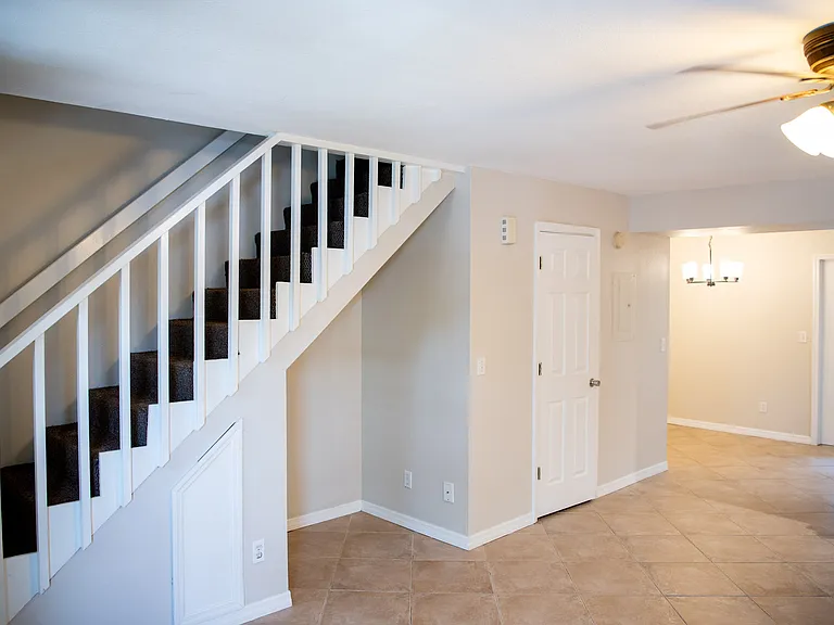 1594 Chateaux De Ville Ct — Photo 16