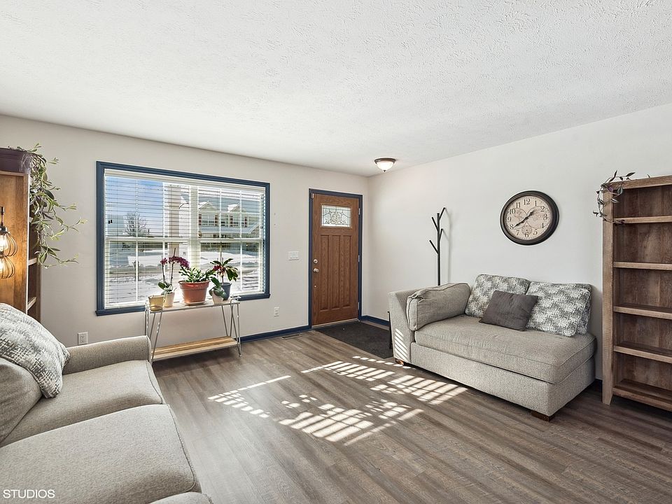 11089 Chicory Ridge Way, Roscoe, IL 61073 Zillow