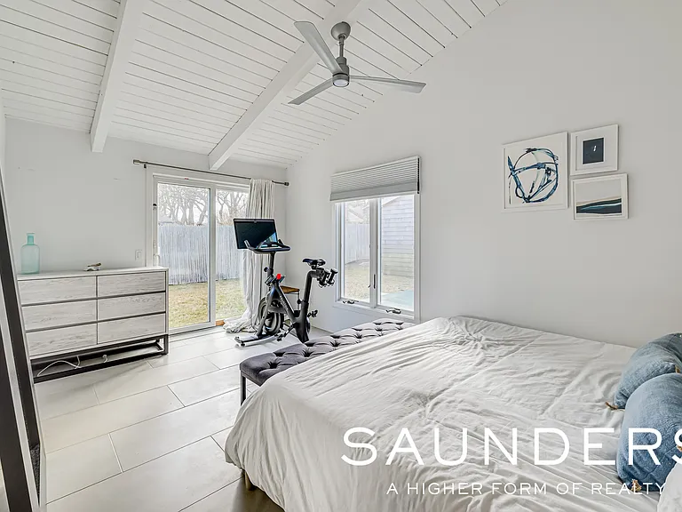 143 Soundview Dr — Photo 7