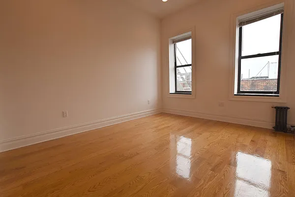 Rented by Bold New York | media 20