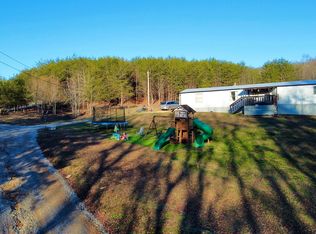 25 Myers Loop Rd, Pikeville, TN 37367