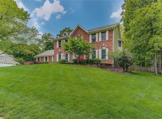 16432 Andraes Dr, Chesterfield, MO 63005