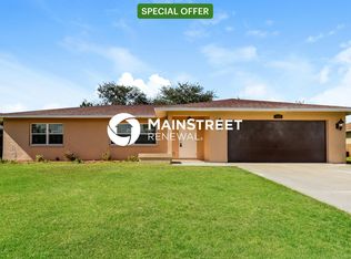 1326 SW 10th Pl, Cape Coral, FL 33991