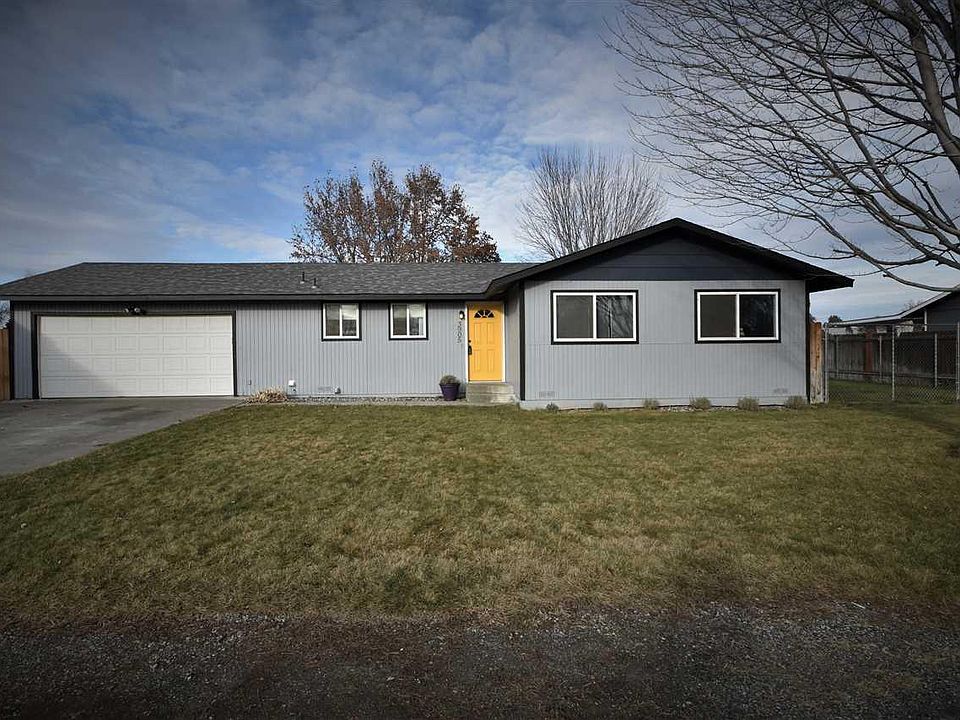 1st image of 3905 W Ella St