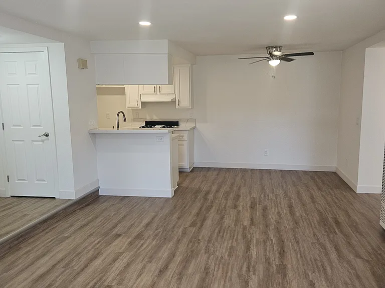 3608 W Orange Ave #102 — Photo 4