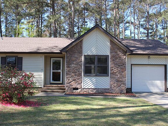 2nd pic of frnt of house