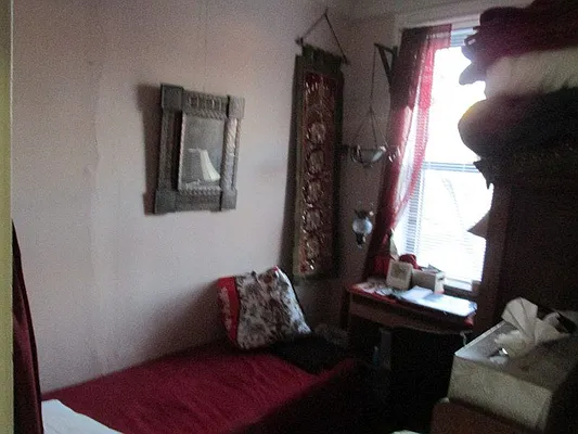 Rented by Windsor Homes Realty Corp | media 90