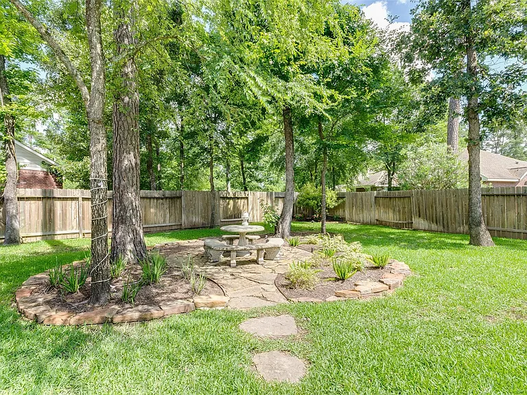 10 Caelin Ct — Photo 38