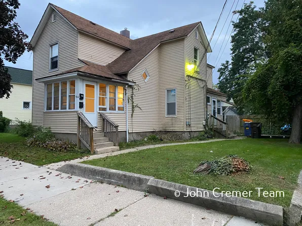 914 Baxter St SE, Grand Rapids, MI 49506