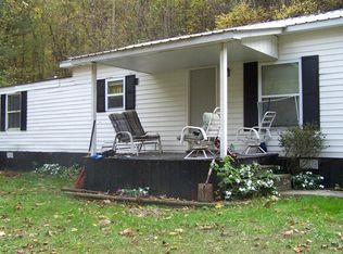 1213 Vintage Rd, Grundy, VA 24614