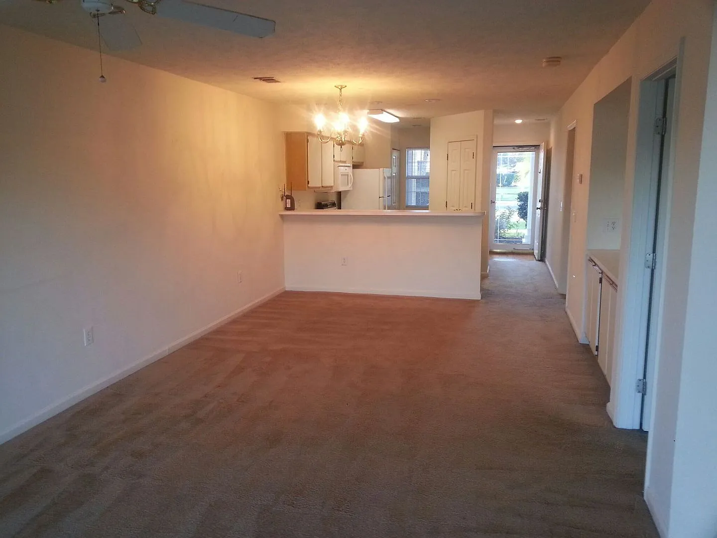 1st Floor 1 Bedroom Condo in Waterway Village — Photo 2