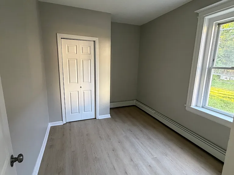 197 Glen St #1N — Photo 3