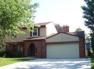 6423 Mayfair Ct, Erie, PA 16505