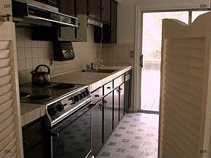 5th image of 304 Winthrop Dr