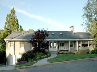 7207 Park Terrace Dr, Alexandria, VA 22307