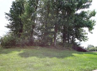 8701 Fairmount Ridge Ct, Louisville, KY 40291