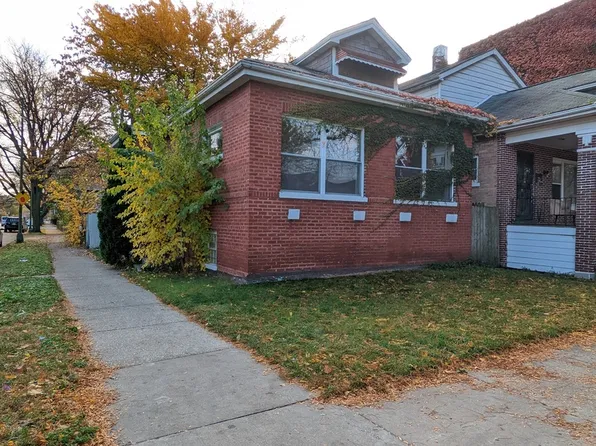 8301 S Maryland Ave, Chicago, IL 60619