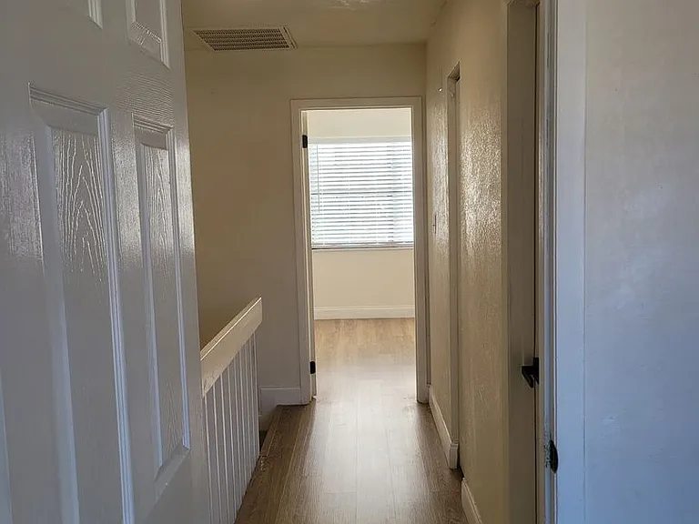 1236 Dovehill Dr — Photo 60