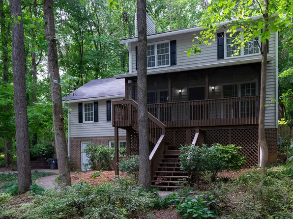 2158 Winding Creek Ct, Atlanta, GA 30328