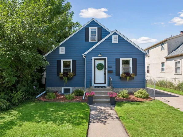 2222 University Ave NE, Minneapolis, MN 55418