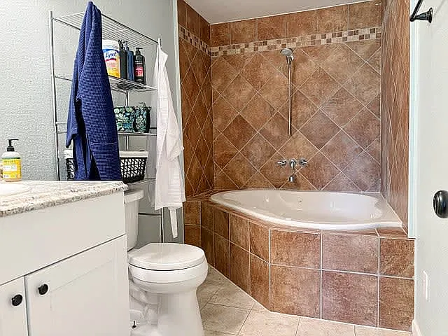 3 bed, $3,200 — Photo 4