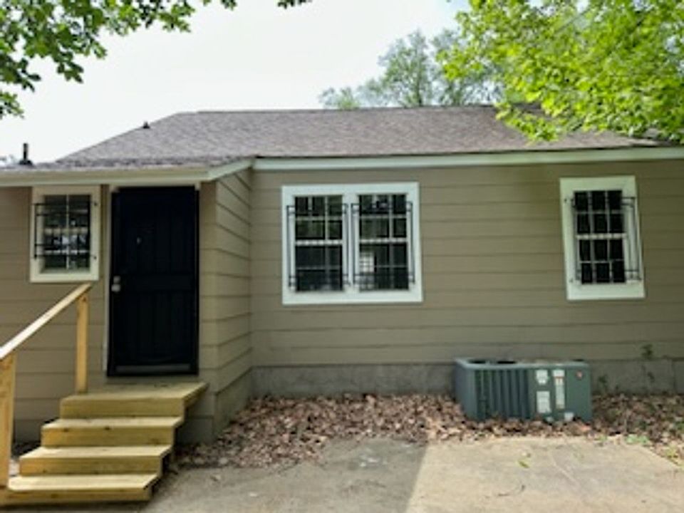 358 E Ridgeway St, Jackson, MS 39206 Zillow