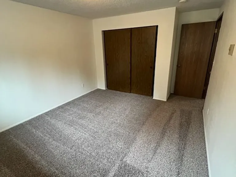 4905 S Orchard St W — Photo 5