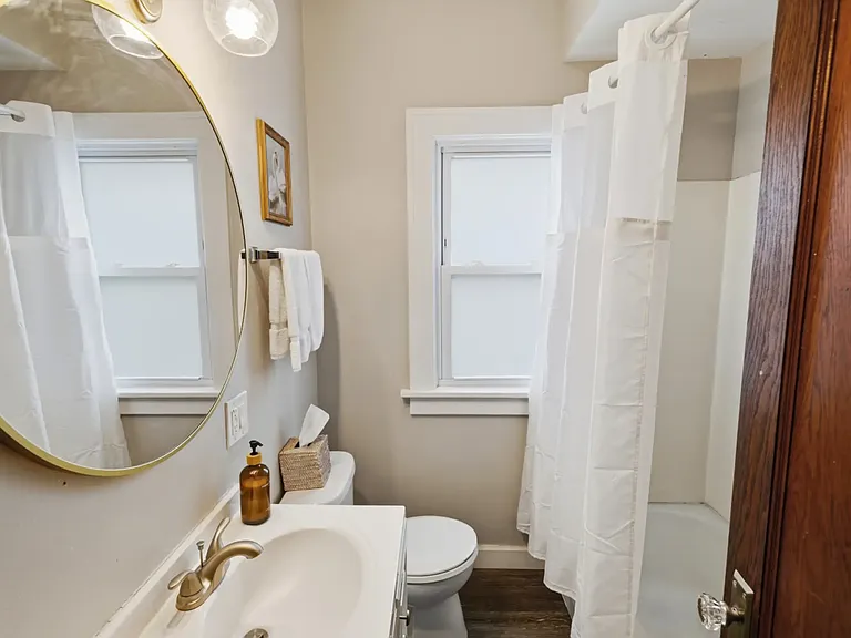 327 2nd St #1 — Photo 43