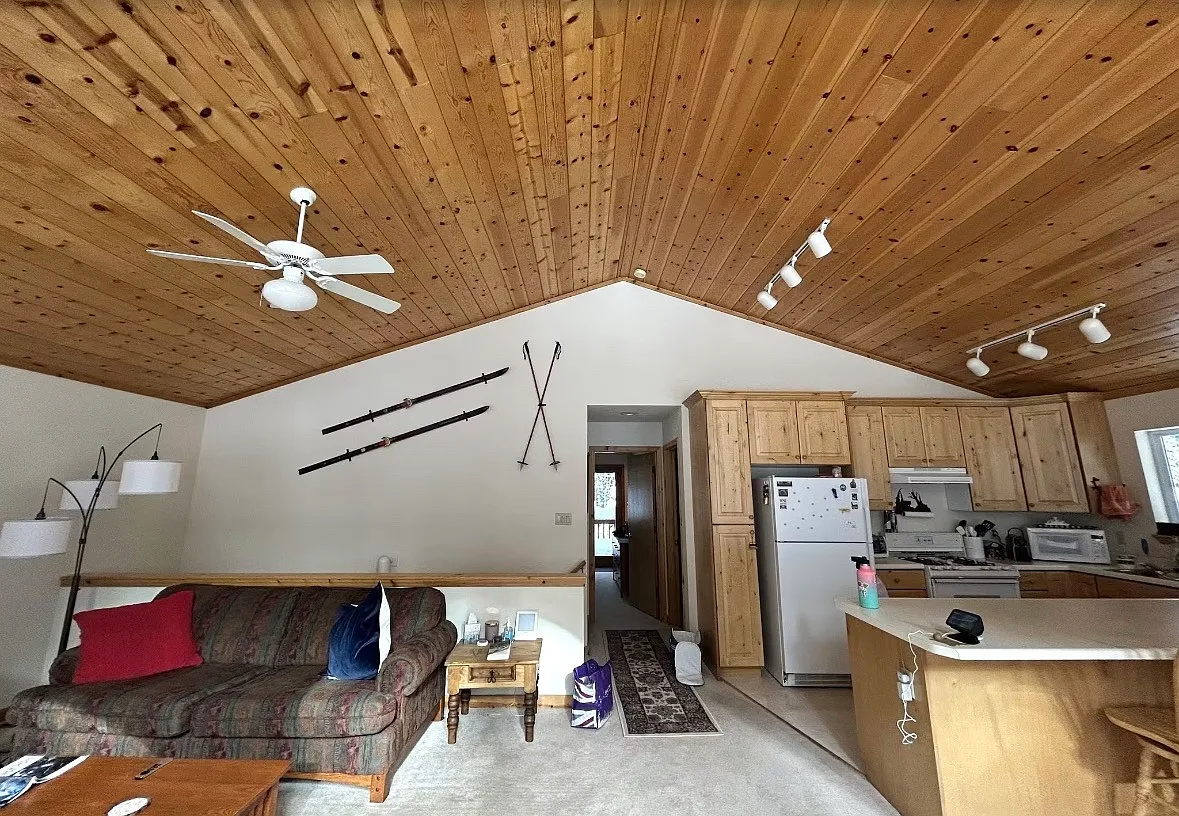 3 bed, 2.5 bath, 1700 sqft, $4,000 — Photo 4