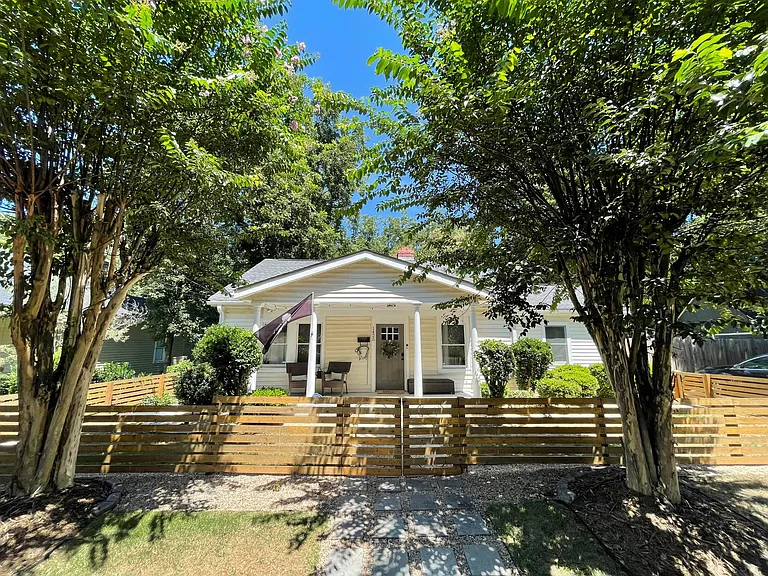 1425 Hamorton Pl — Photo 2