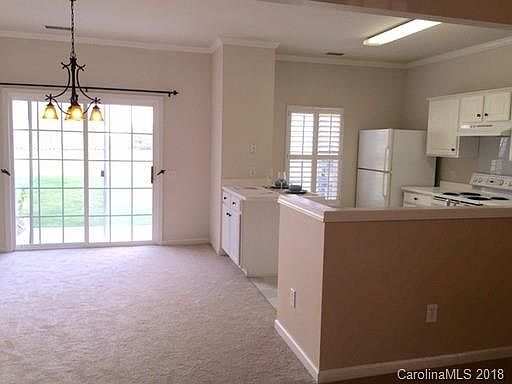 3rd image of 3016 Mannington Dr