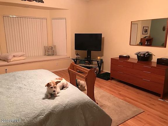 4th image of 15556 W Oakridge Ct