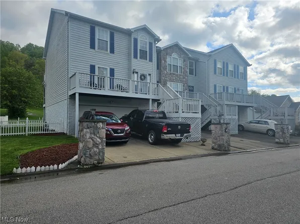 126 Woodridge Dr #A, Mineral Wells, WV 26150