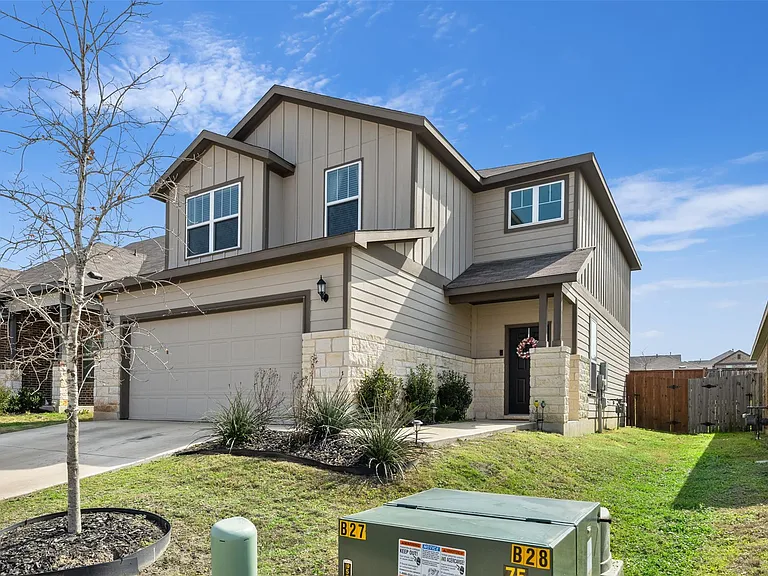 328 Thornless Cir — Photo 6