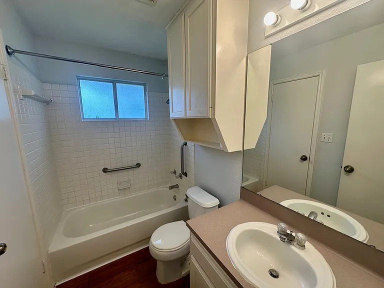 311 Craddock Ave #102 — Photo 12