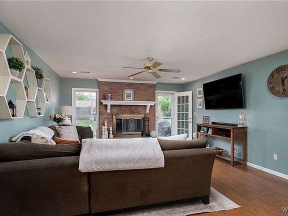 5th image of 3714 Dearing Downs Dr