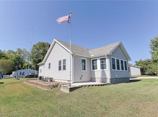 1914 S Bayview Dr, Lakeside Marblehead, OH 43440