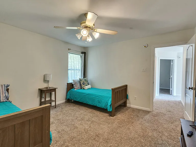 8402 Matthews Ln #1 — Photo 55