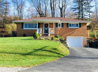 1608 Rostraver Rd, Belle Vernon, PA 15012