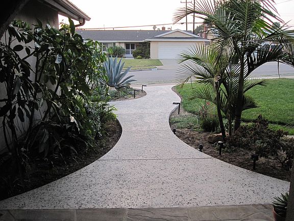 5th image of 1970 Weston Cir