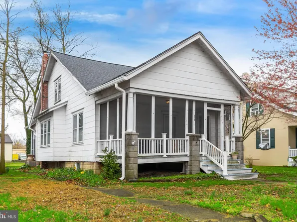 314 Vanneman Ave, Swedesboro, NJ 08085