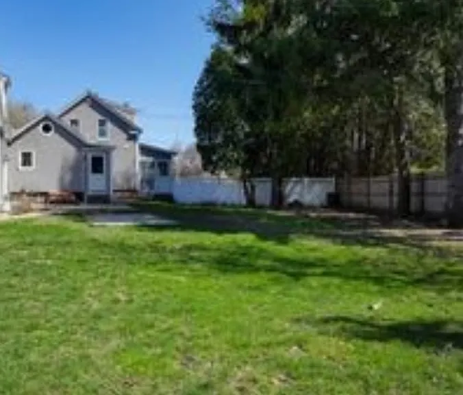 56 Greeley St — Photo 1