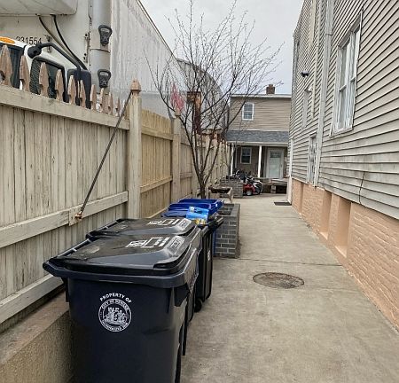3rd image of 38 Delancy St #3