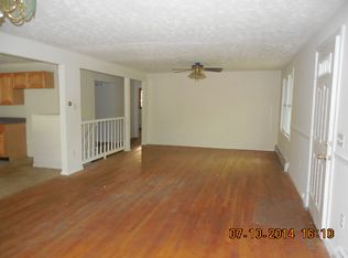 76 Whitehouse Rd, Rochester, NH 03867