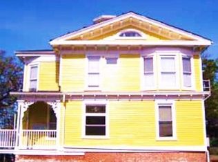 214 High St APT 5, Fall River, MA 02720