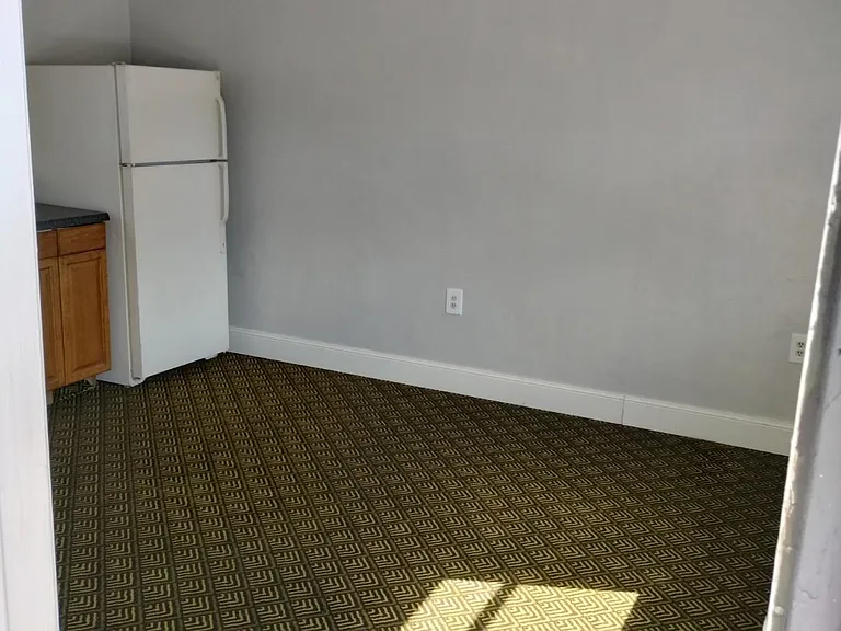 169 SE Camelot Loop #101 — Photo 6