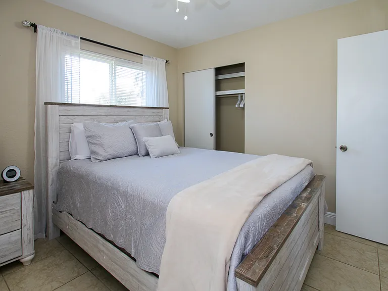 10926 N 29th Streethillsborough Country — Photo 34